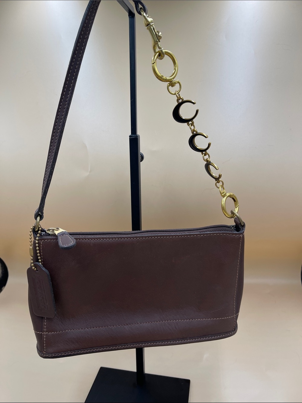 Vintage Y2K Coach Bag in Dark Brown with Purse Extender on Trendy bag